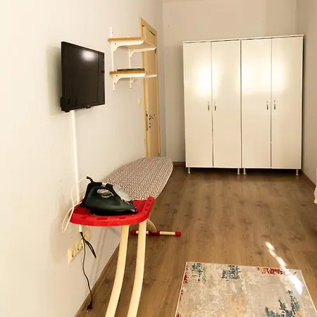 Elite Apart 61 Aparthotel *